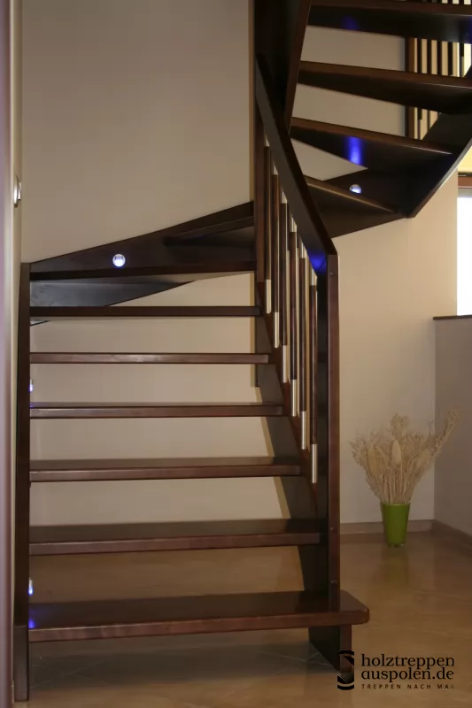 Gebeizte Buchentreppe